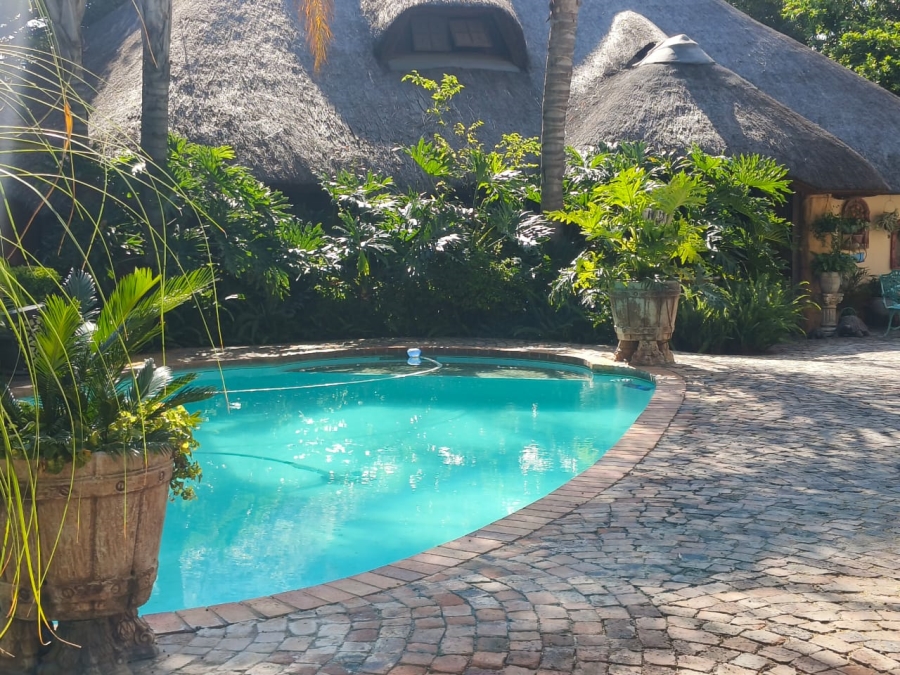 Commercial Property for Sale in Hartbeesfontein North West